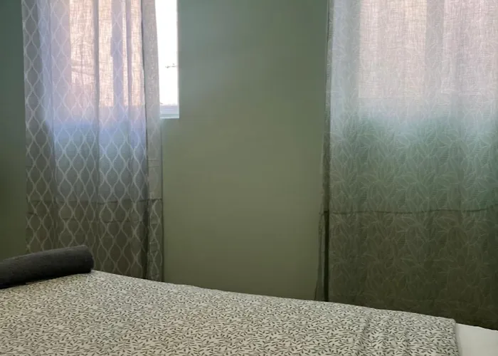 Lime Stone Guest house *