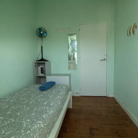 Lime Stone 招待所 *